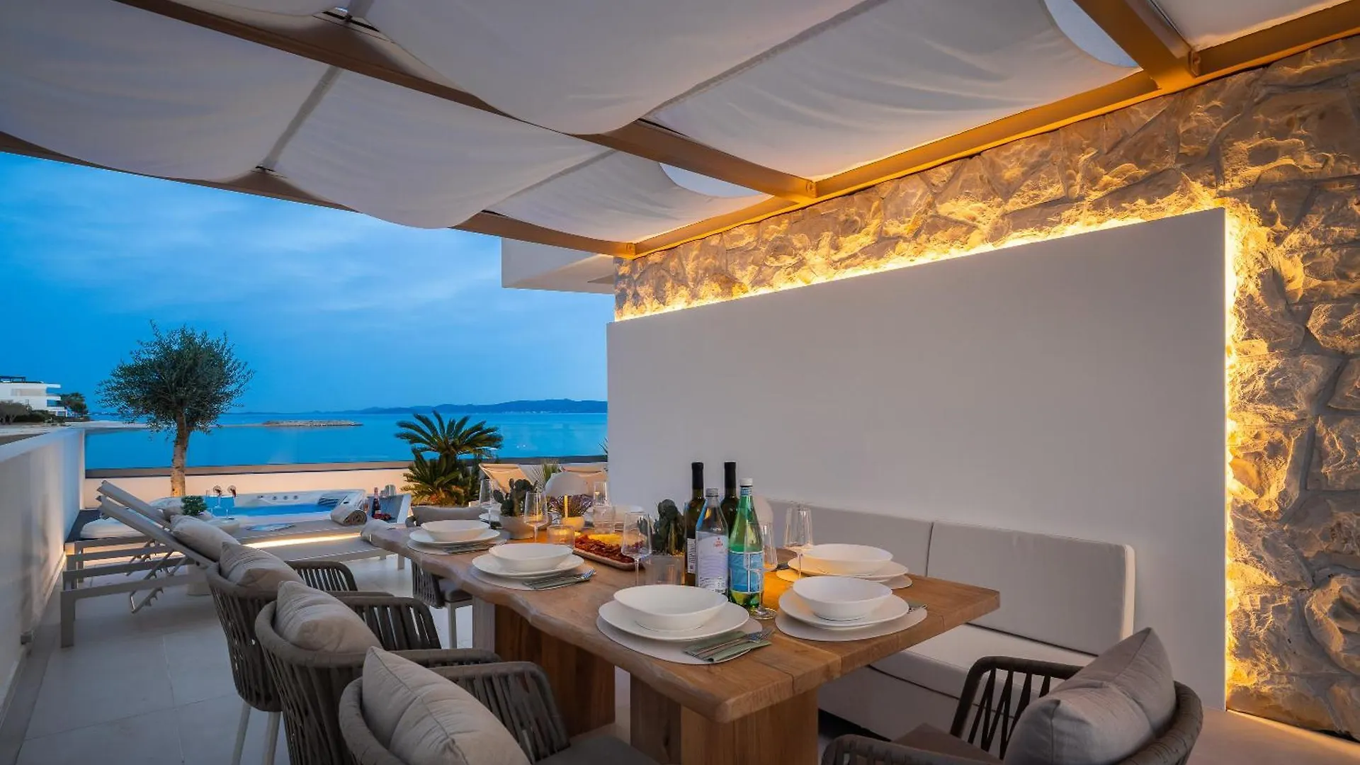 Sukošan Luxury Seafront Villa Noles With Heated Pool, Jacuzzi, Ev Near Zadar 0*,  קרואטיה