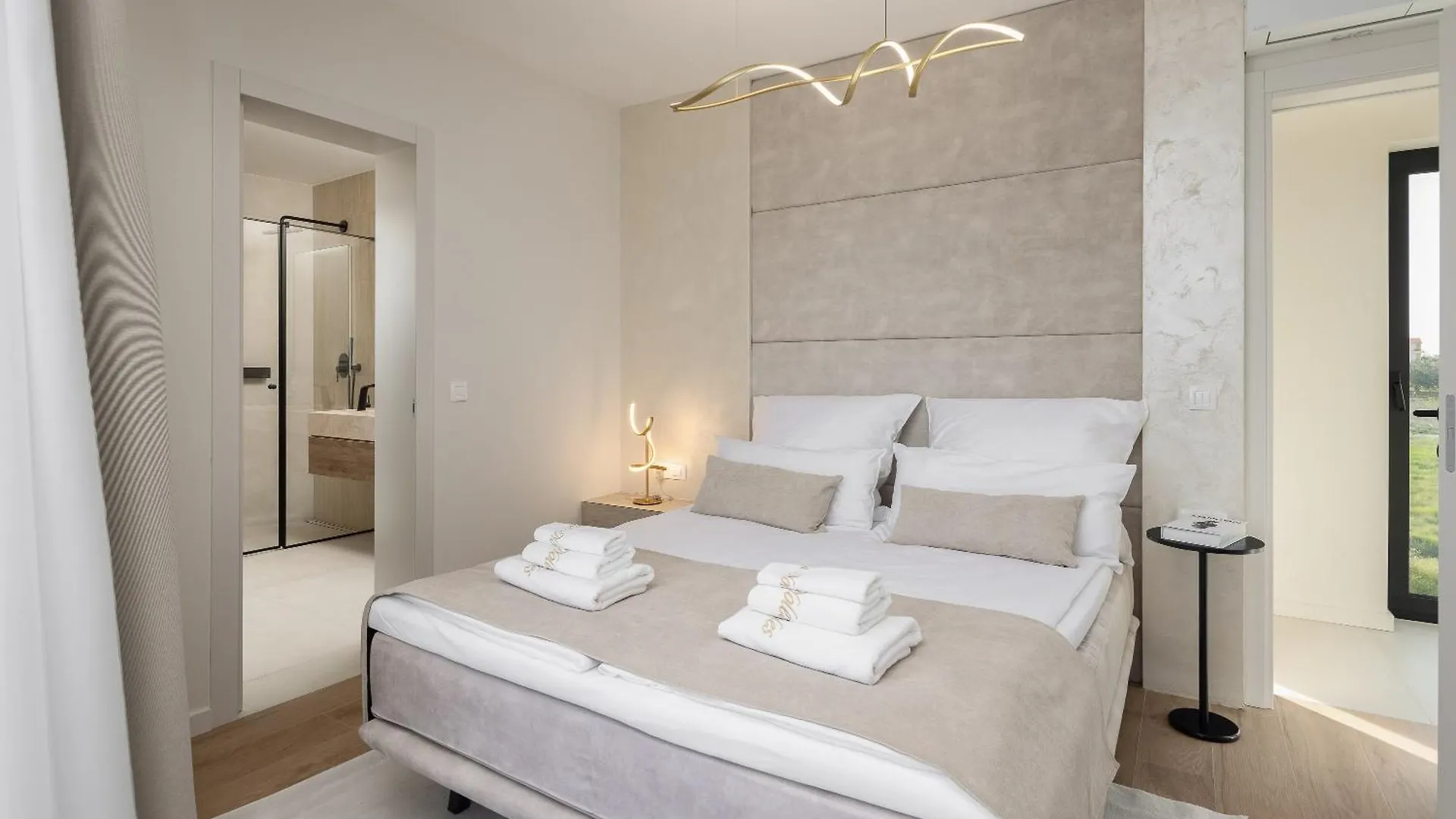 Luxury Seafront Villa Noles With Heated Pool, Jacuzzi, Ev Near Zadar Sukošan 크로아티아