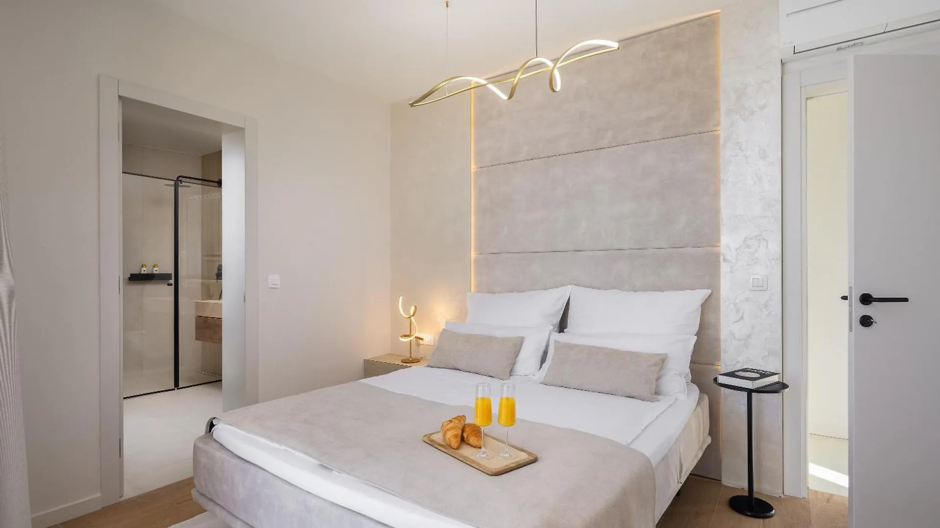 Sukošan Luxury Seafront Villa Noles With Heated Pool, Jacuzzi, Ev Near Zadar 0*,