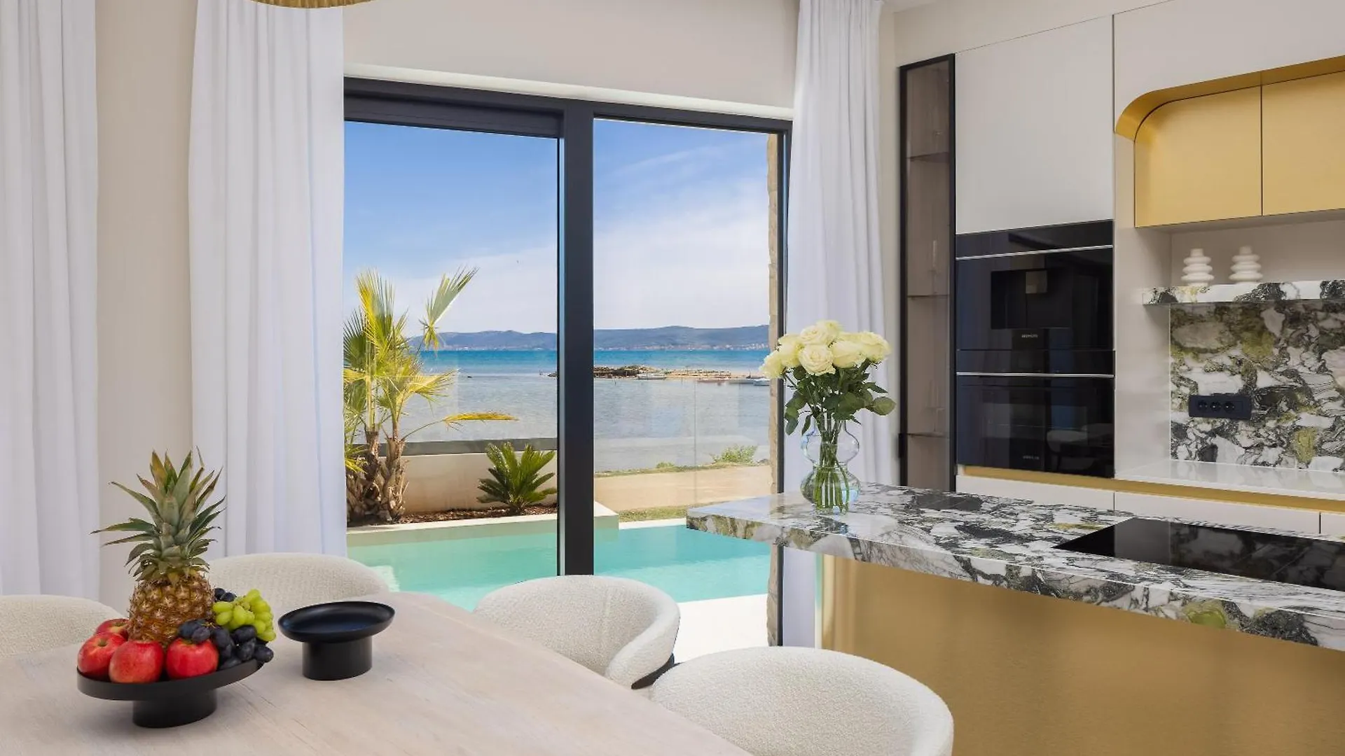 Sukošan Luxury Seafront Villa Noles With Heated Pool, Jacuzzi, Ev Near Zadar
